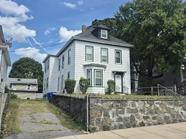 10 Neponset Ave, Hyde Park, MA 02136