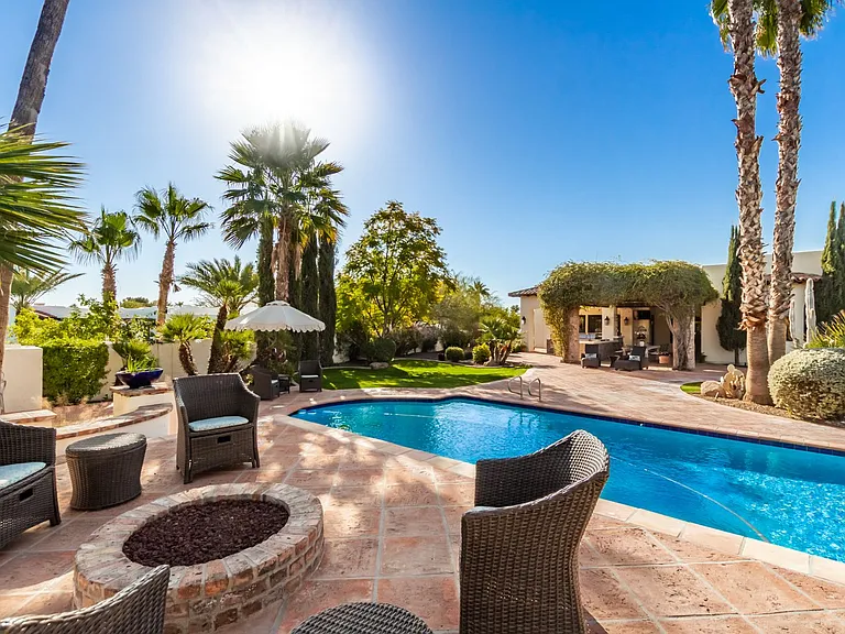 6708 E San Miguel Ave — Photo 3