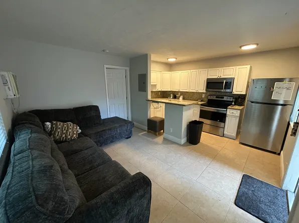 925 NE 17th Ave, Fort Lauderdale, FL