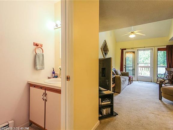 5th image of 52 Top Hill Rd #52