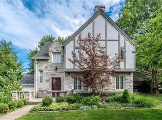 709 Harden Dr, Pittsburgh, PA 15229