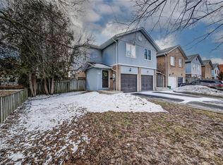 21 Arden Park, Stratford, ON N5A3E2