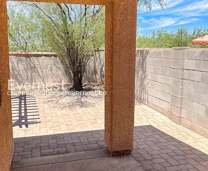 2057 E Calle Arroyo Lindo — Photo 20