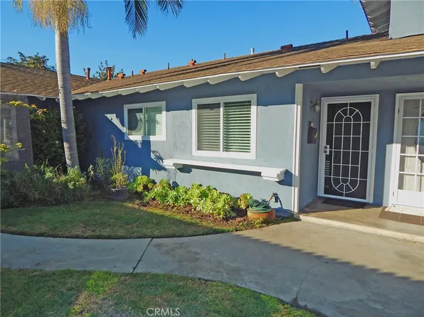 7551 Amazon Dr Unit B, Huntington Beach, CA 92647
