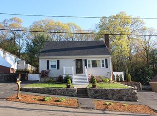 25 Cannon Rock Rd, Lynn, MA 01904