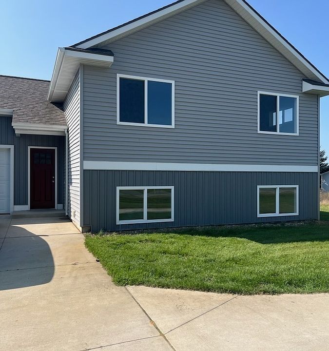 1st image of 3212 Babylon Rd