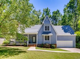 7708 Hammond Dr, Charlotte, NC 28215