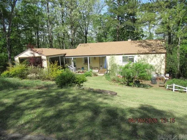 113 Sky King Dr, Fairfield Bay, AR 72088