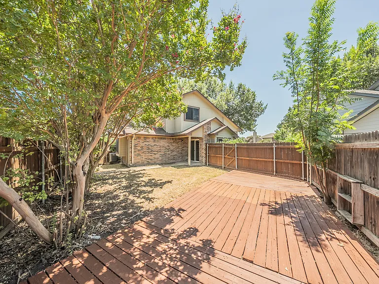 6402 Valleybrooke Ct — Photo 34