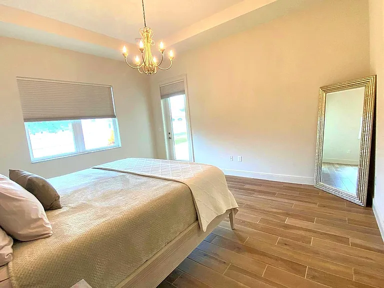 1719 SW Bradway Ln — Photo 14