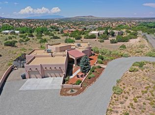 6 Vista Lagunitas, Santa Fe, NM 87507