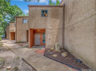 4345 Carter Creek Pkwy APT 4, Bryan, TX 77802