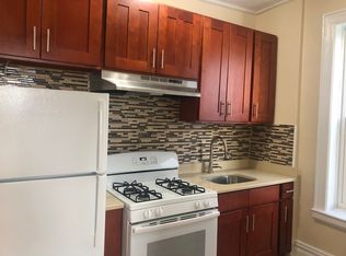 22-64 42nd St #B2, Astoria, NY 11105