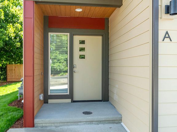 4th image of 13309 98th Avenue Ct E