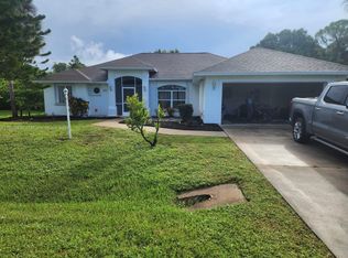 4860 47th Ct, Vero Beach, FL 32967