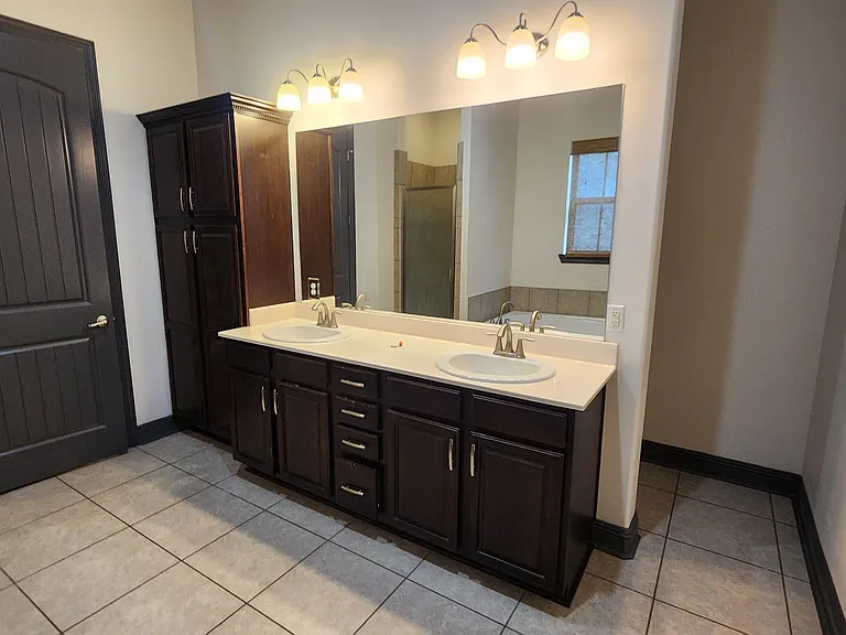 510 Annaberg Dr — Photo 17