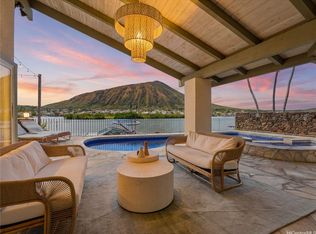 7327 Makaa St, Honolulu, HI 96825