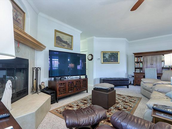 5th image of 582 Mill Pond Dr