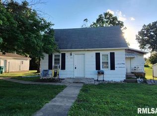 510 S Jackson St, Blandinsville, IL 61420