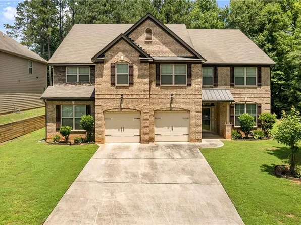 891 Lorrimont Ln, Fairburn, GA 30213
