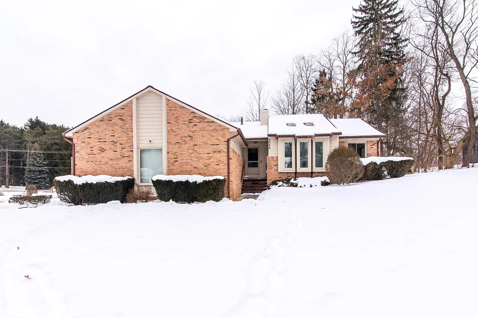 8984 S Christine Dr photo 1