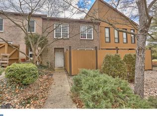 11 Pinehurst Ct, Reading, PA 19607