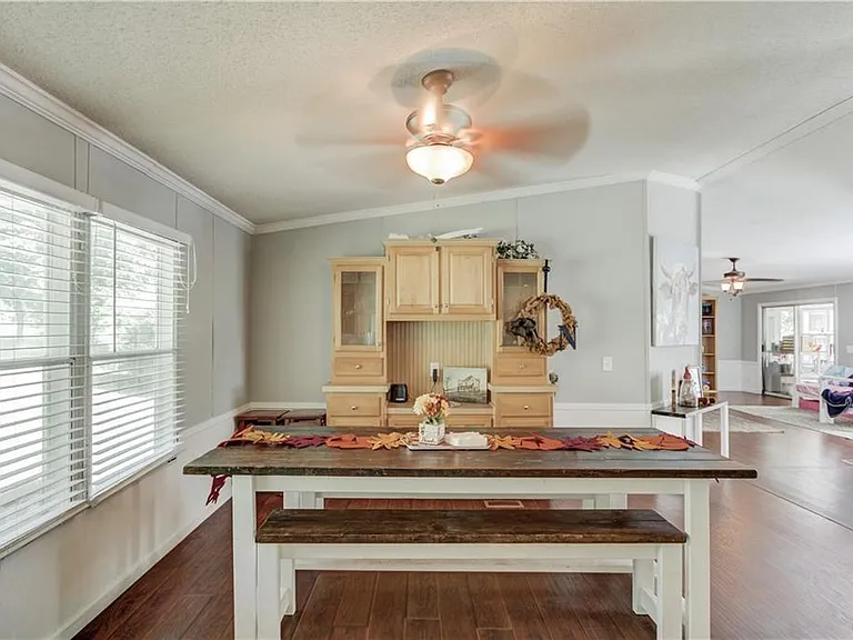 Westwood Ln — Photo 9