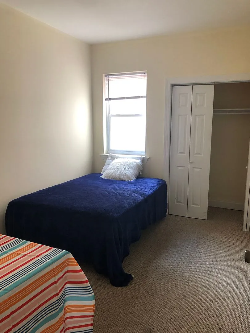 437 N Wiota St — Photo 3