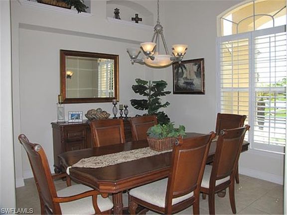 5th image of 1018 Goldenrod Ave