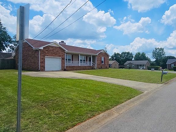 4th image of 1000 Monica Dr