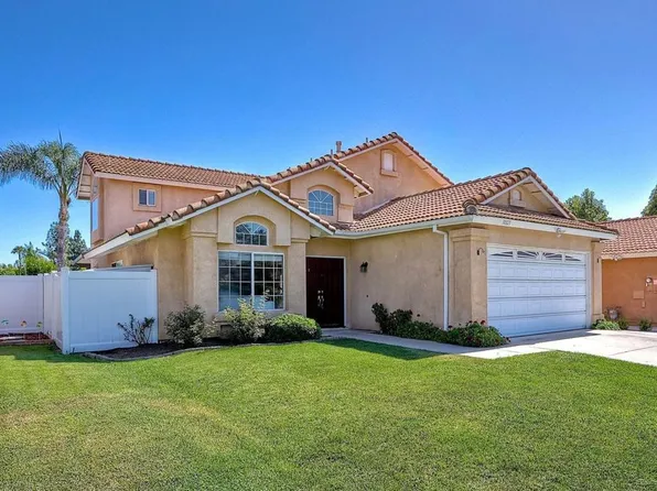 30121 Sierra Madre Dr, Temecula, CA 92591
