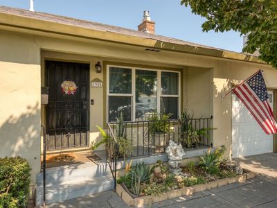 1955 W Country Club Blvd, Stockton, CA, 95204