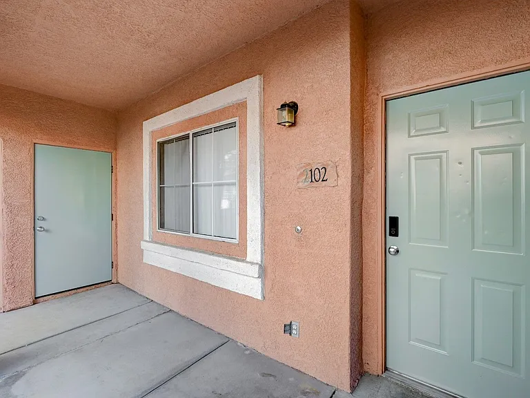 10553 Pine Pointe Ave #102 — Photo 3