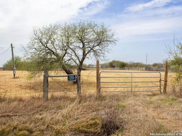 9417 CR 2015, Sinton 78387