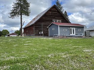 501 S Park St, Carlton, OR