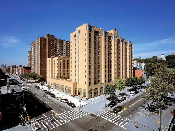 300 West 135th Street 6B image 29 of 29