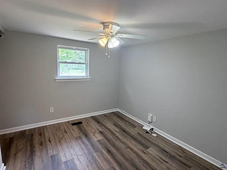 516 Ochlahatchee Dr — Photo 5