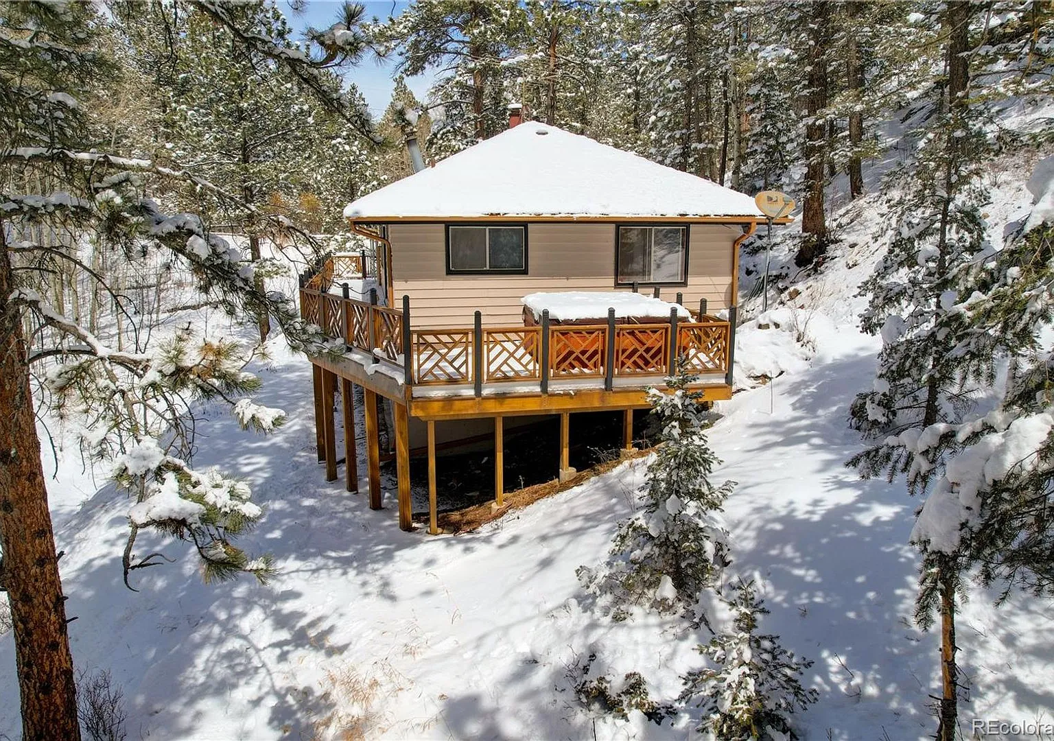 Gorgeous Home In Coal Creek Canyon On 4.85 Acres! Rent, Buy, Or Rent To Own! — Photo 4
