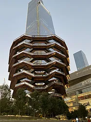 Rented by Gulia Wang, LREB