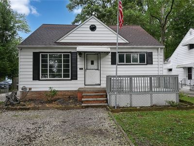 26856 Bagley Rd, Olmsted Falls, OH, 44138