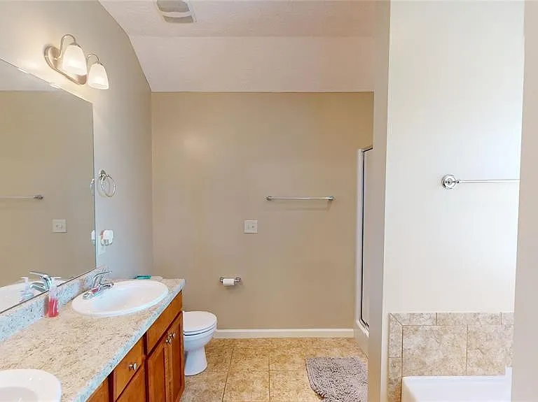 621 George Dr — Photo 7