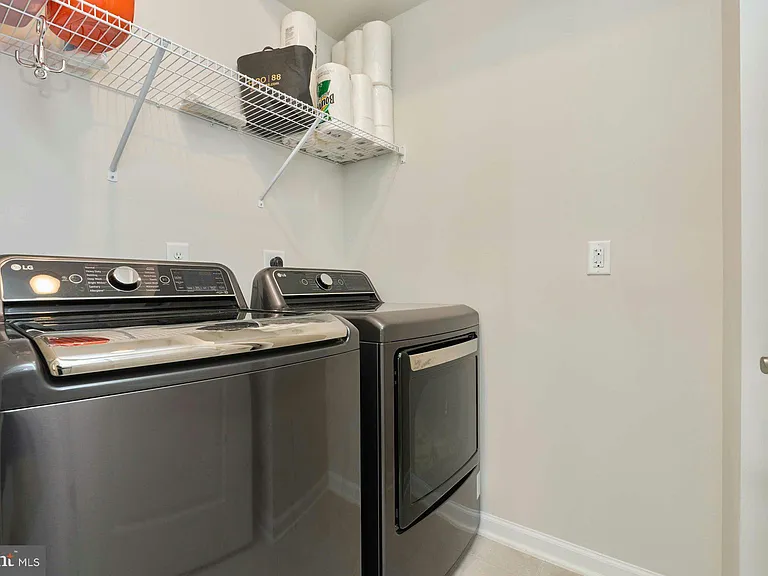 15563 Blue Lotus Ln — Photo 17
