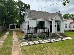 907 S Ravinia Dr, Dallas, TX 75211