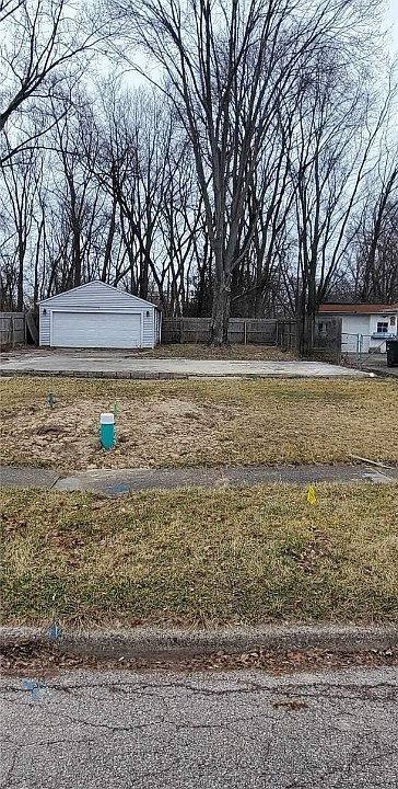 2nd image of 4171 Belle Ave