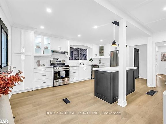3rd image of 170 Terrace Dr