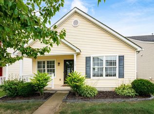 113 Feathertip Ln, Lewis Center, OH