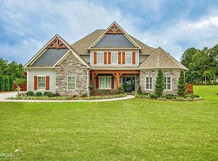137 Palomino Dr, Newnan, GA 30265