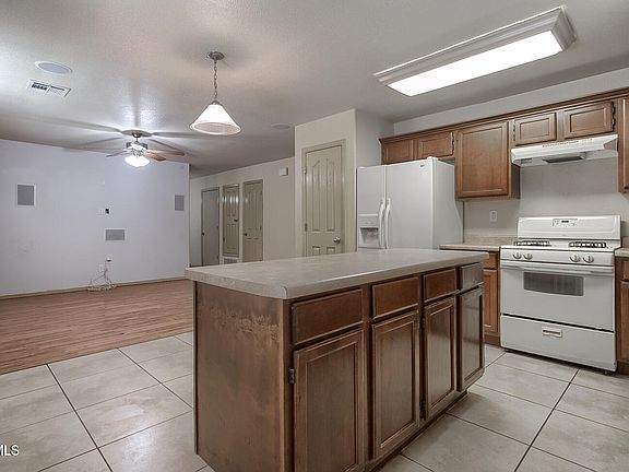 5th image of 14284 Tierra Yamila Ln