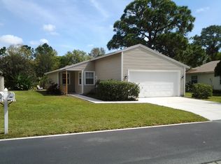 457 Bearded Oaks Cir, Sarasota, FL 34232