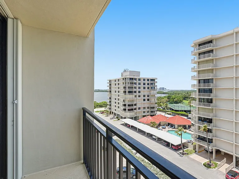 5460 N Ocean Dr #6A — Photo 22